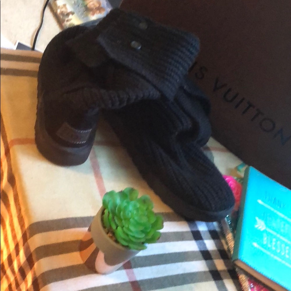 Ugg boots - Picture 4 of 6